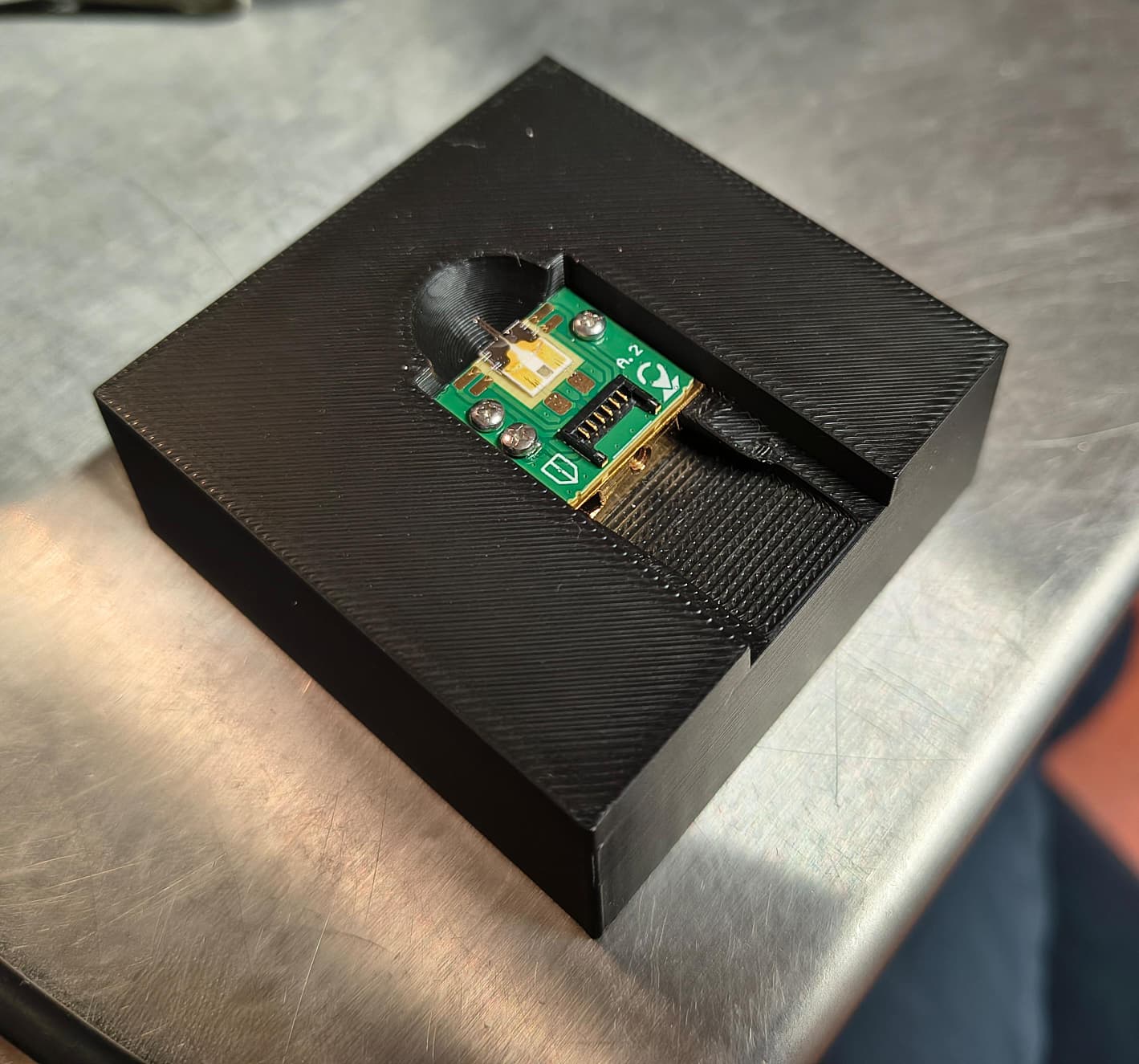 Packaged SQUID-on-tip probe in its carrier